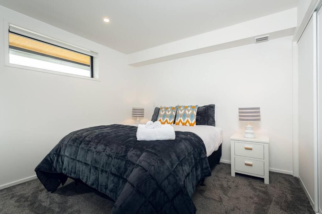 Stellar Central City Apartment - Hagley Park Christchurch Ngoại thất bức ảnh