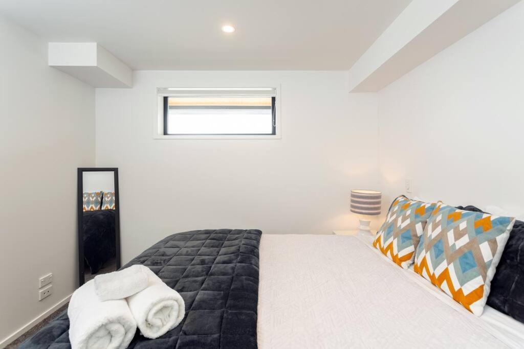 Stellar Central City Apartment - Hagley Park Christchurch Ngoại thất bức ảnh
