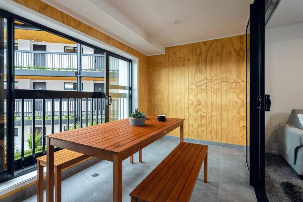 Stellar Central City Apartment - Hagley Park Christchurch Ngoại thất bức ảnh